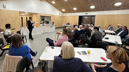 Mark Pack speaking with Lib Dems at Heavitree Community Hub